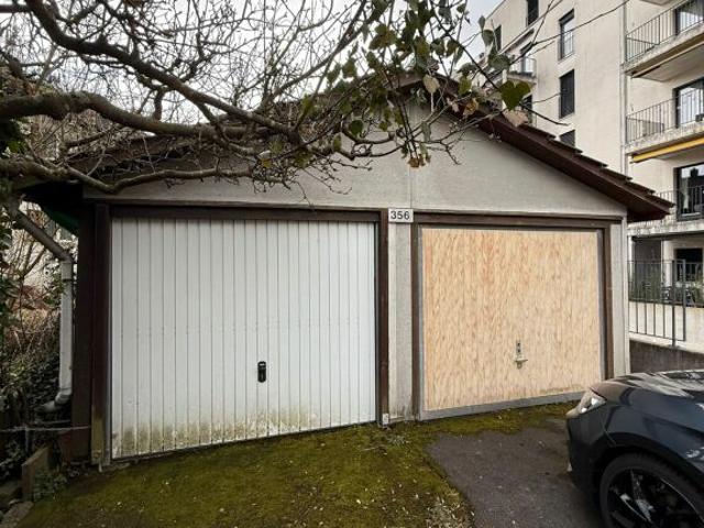 Garage mieten in Einigen, Zürich