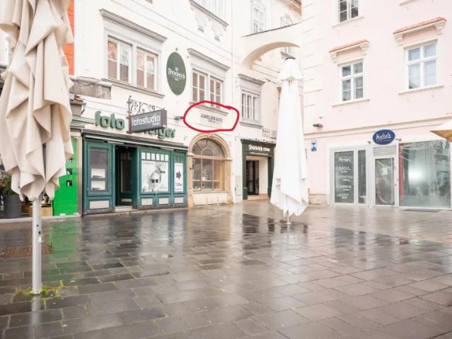 Immobilie kaufen in Wiener Neustadt, Niederösterreich