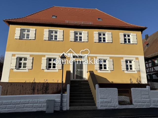 Apartment kaufen in Aurachtal, Bayern