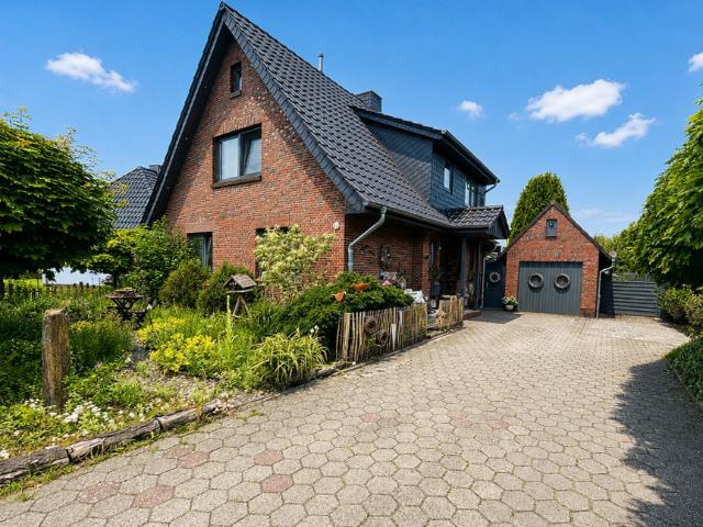 Villa kaufen in Schortens, Niedersachsen