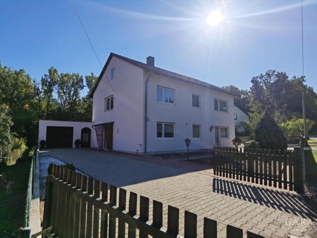 Doppelhaushälfte kaufen in Sandersdorf, Altmannstein
