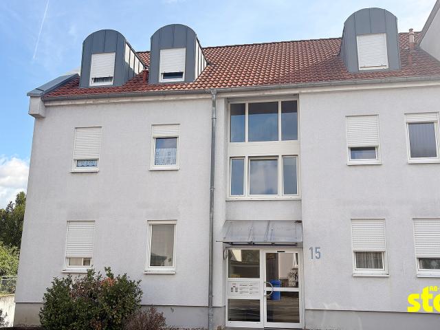Dachgeschosswohnung mieten in Kleinostheim, Bayern