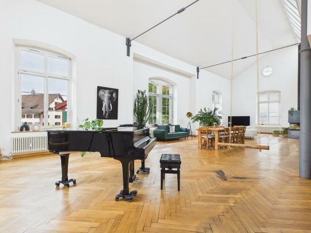 Loft mieten in Rüti (ZH), Zürich