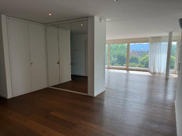 Apartment mieten in Zollikon, Bezirk Meilen