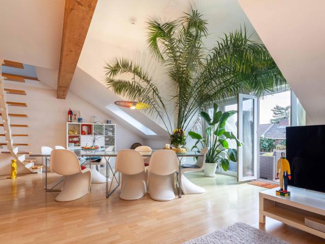 Dachgeschosswohnung kaufen in Bonn-Zentrum, Bonn
