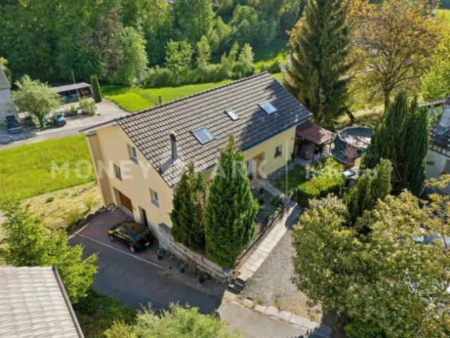 Einfamilienhaus kaufen in Dürrenäsch, Aargau