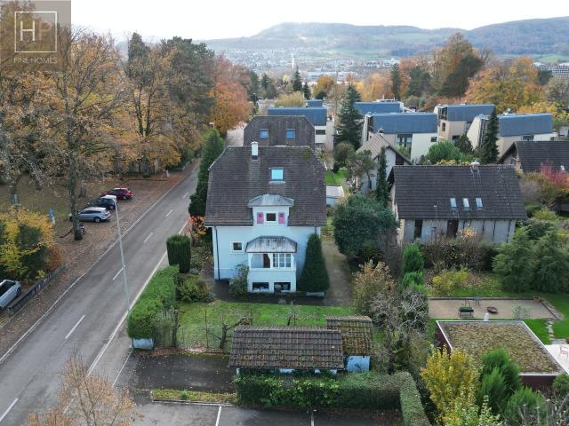 Reihenfamilienhaus kaufen in Arlesheim, Basel-Landschaft