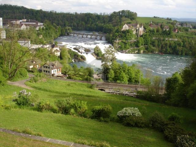 Dachwohnung mieten in Neuhausen, Schaffhausen