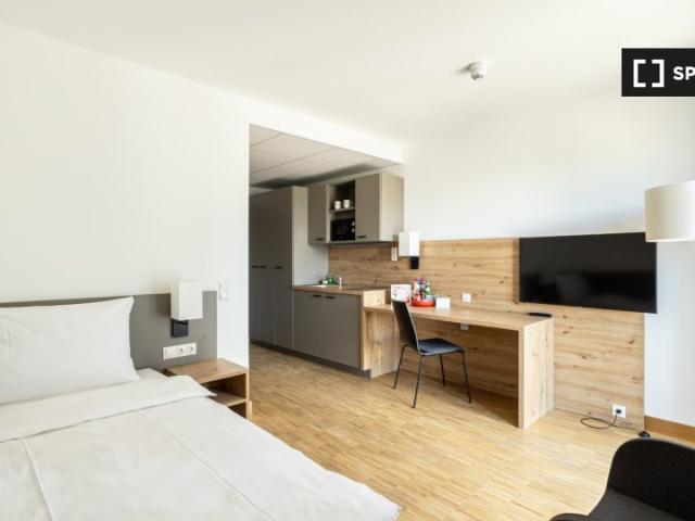 Atelier mieten in Bahnhof Feuerbach, Stuttgart