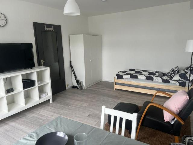 Wohnung mieten in Hahnwald, Köln
