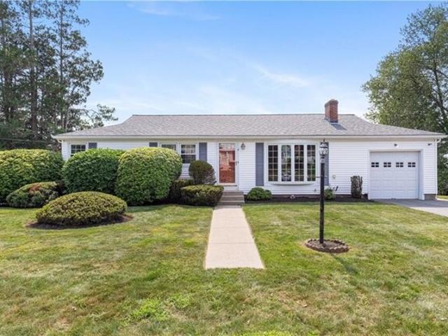 House for sale in Cumberland, Rhode Island