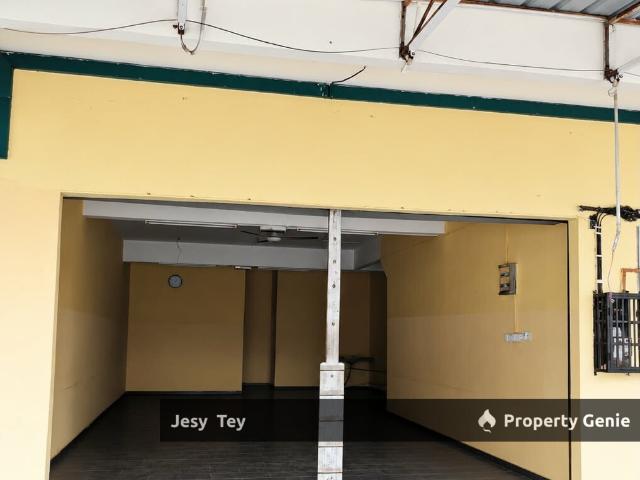 Shop for rent in Pasir Gudang, Johor