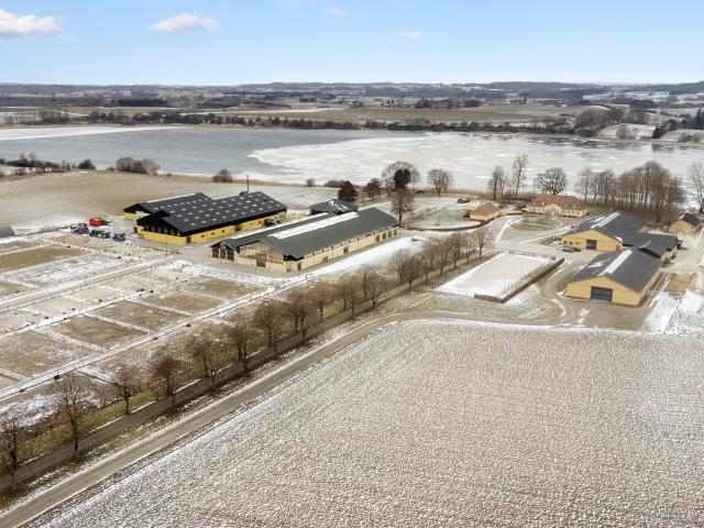 Landejendom til salg i Ringsted