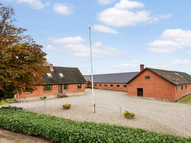 Landejendom til salg i Purhus, Asferg