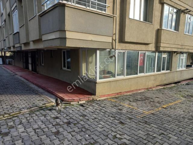 Ümraniye, İstanbul içerisinde satılık mülk