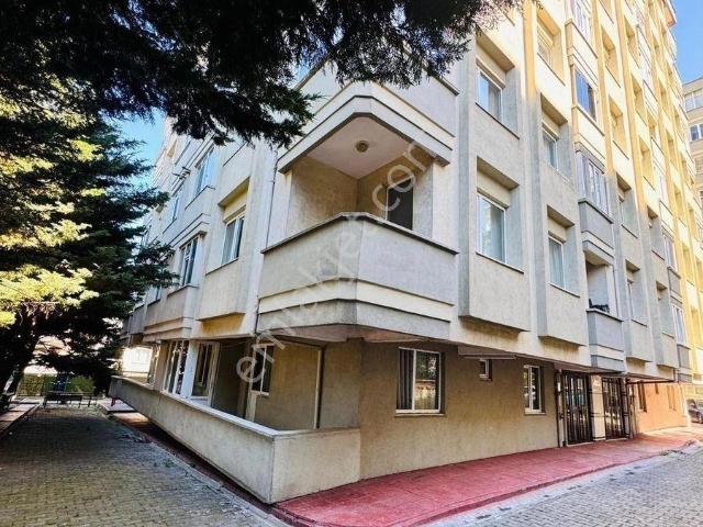 Ümraniye, İstanbul içerisinde satılık mülk