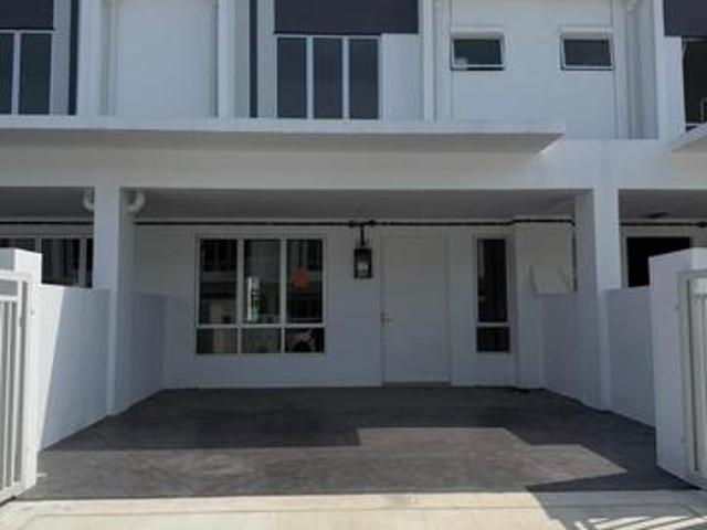 Terraced House for sale in Sendayan Village, Negeri Sembilan