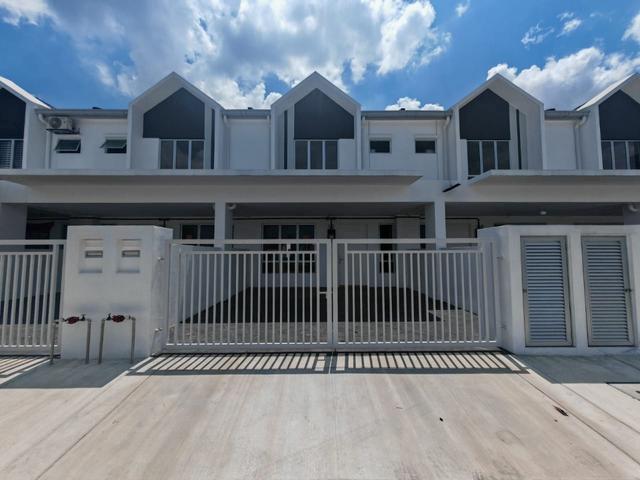 Terraced House for sale in Sendayan Village, Negeri Sembilan