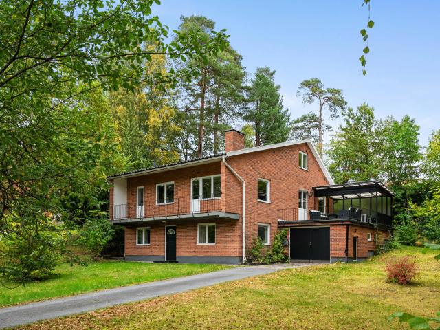 Bostad till salu i Danderyds kommun, Stockholms län