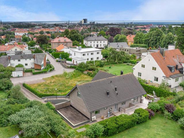 Villa till salu i Halmstad