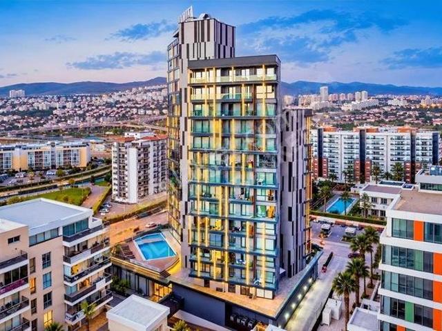 İzmir içerisinde satılık mülk