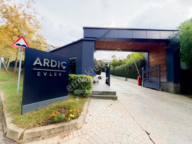 Çekmeköy, İstanbul içerisinde satılık Villa