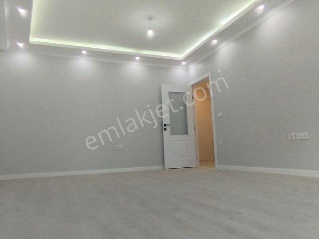 Cumhuriyet Mahallesi, Çekmeköy içerisinde satılık mülk