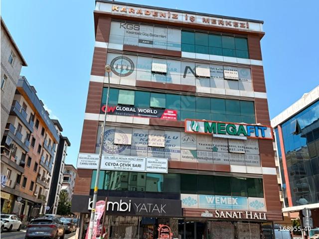 Çekmeköy, İstanbul içerisinde satılık Ofis