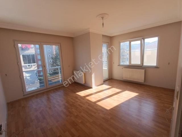 Kirazlıdere Mahallesi, Çekmeköy içerisinde kiralık mülk