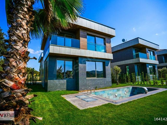 Çekmeköy, İstanbul içerisinde satılık Villa