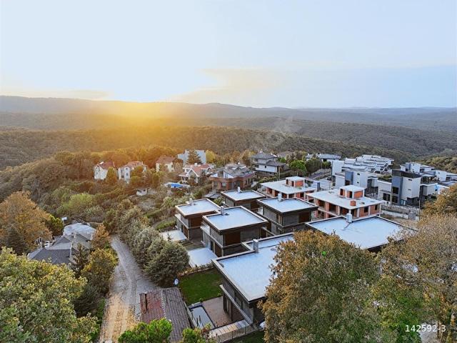 Çekmeköy, İstanbul içerisinde satılık Villa