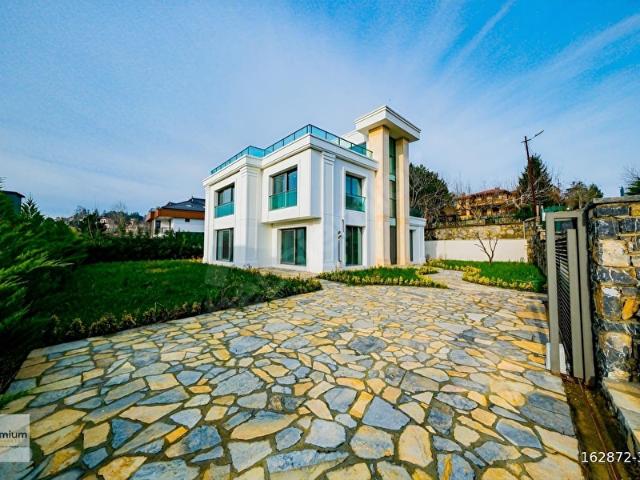 Reşadiye Mahallesi, Çekmeköy içerisinde satılık Villa