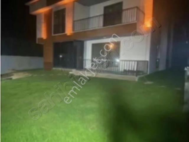 Çekmeköy, İstanbul içerisinde satılık Villa