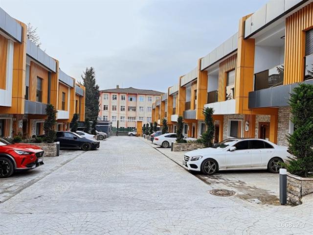 Çekmeköy, İstanbul içerisinde satılık Villa