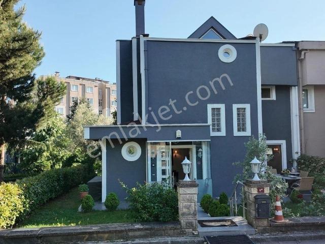 Çekmeköy, İstanbul içerisinde satılık Villa