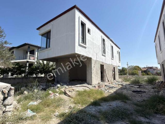 Karaburun, İzmir içerisinde satılık Villa