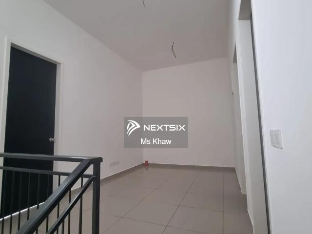 Shop for sale in Johor
