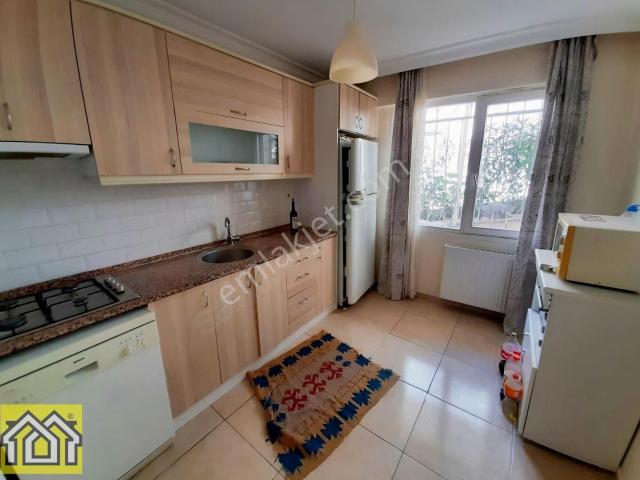 Korutürk Mahallesi, Balçova içerisinde kiralık mülk