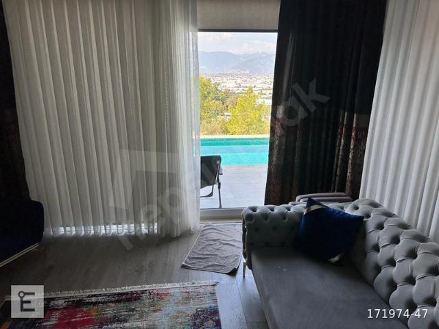 Çerdin, Kumluca içerisinde satılık Villa