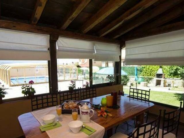 Casa en alquiler en Palazuelos De Eresma, Castilla y León