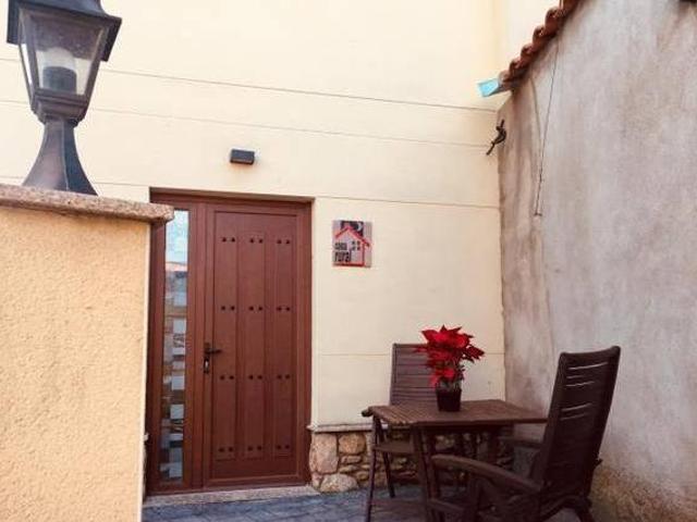 Casa en alquiler en Narros De Matalayegua, Castilla y León