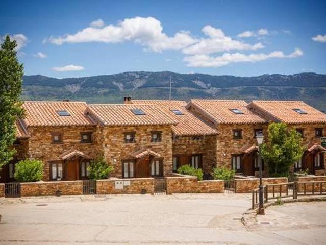 Casa en alquiler en Horcajuelo de la Sierra, Comunidad de Madrid