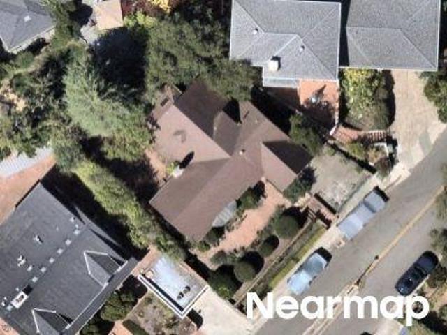House for sale in Berkeley