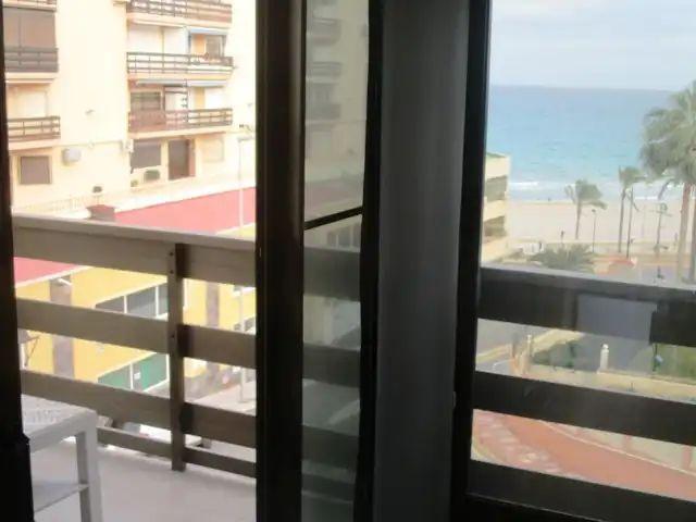 Apartamento en alquiler en Platja de Mutxavista, l'Alacantí