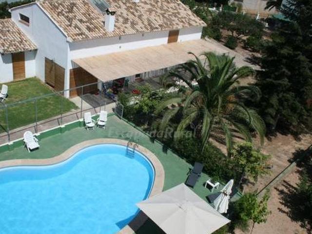 Casa en alquiler en Navajas