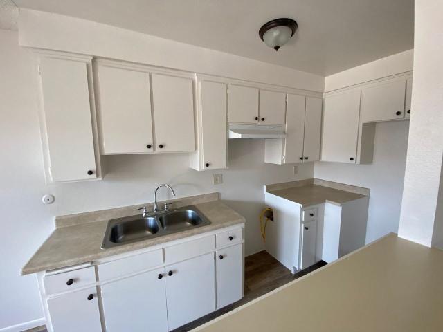 Apartment for rent in Hawthorne, California