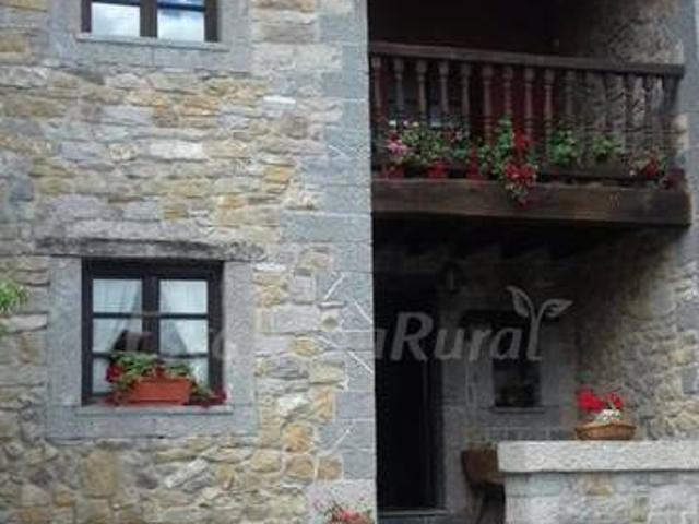 Casa en alquiler en Nava