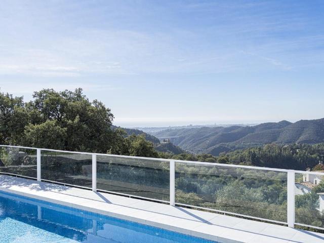 Apartamento en venta en Istán, Málaga