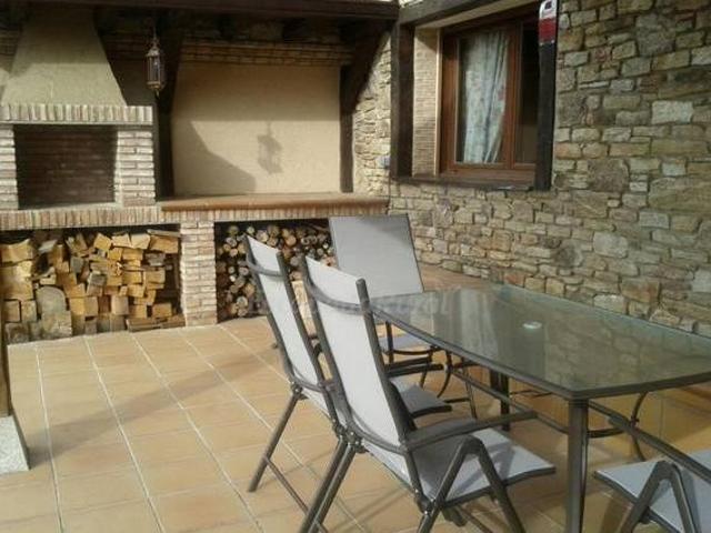Casa en alquiler en Horcajuelo De La Sierra, Madrid