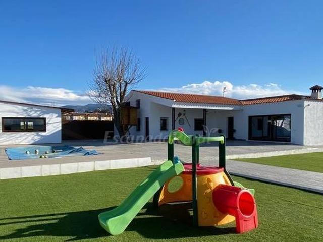 Casa en alquiler en Alhendín